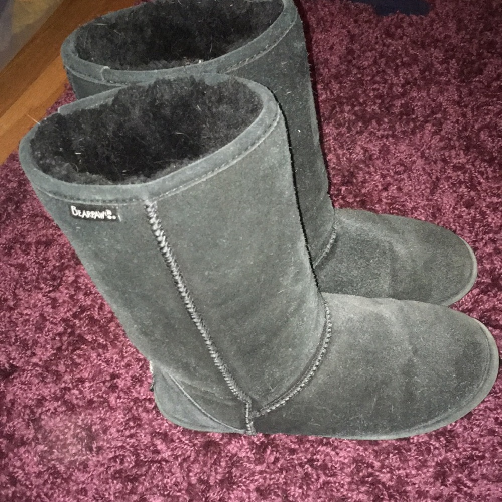 Black Bearpaw boots